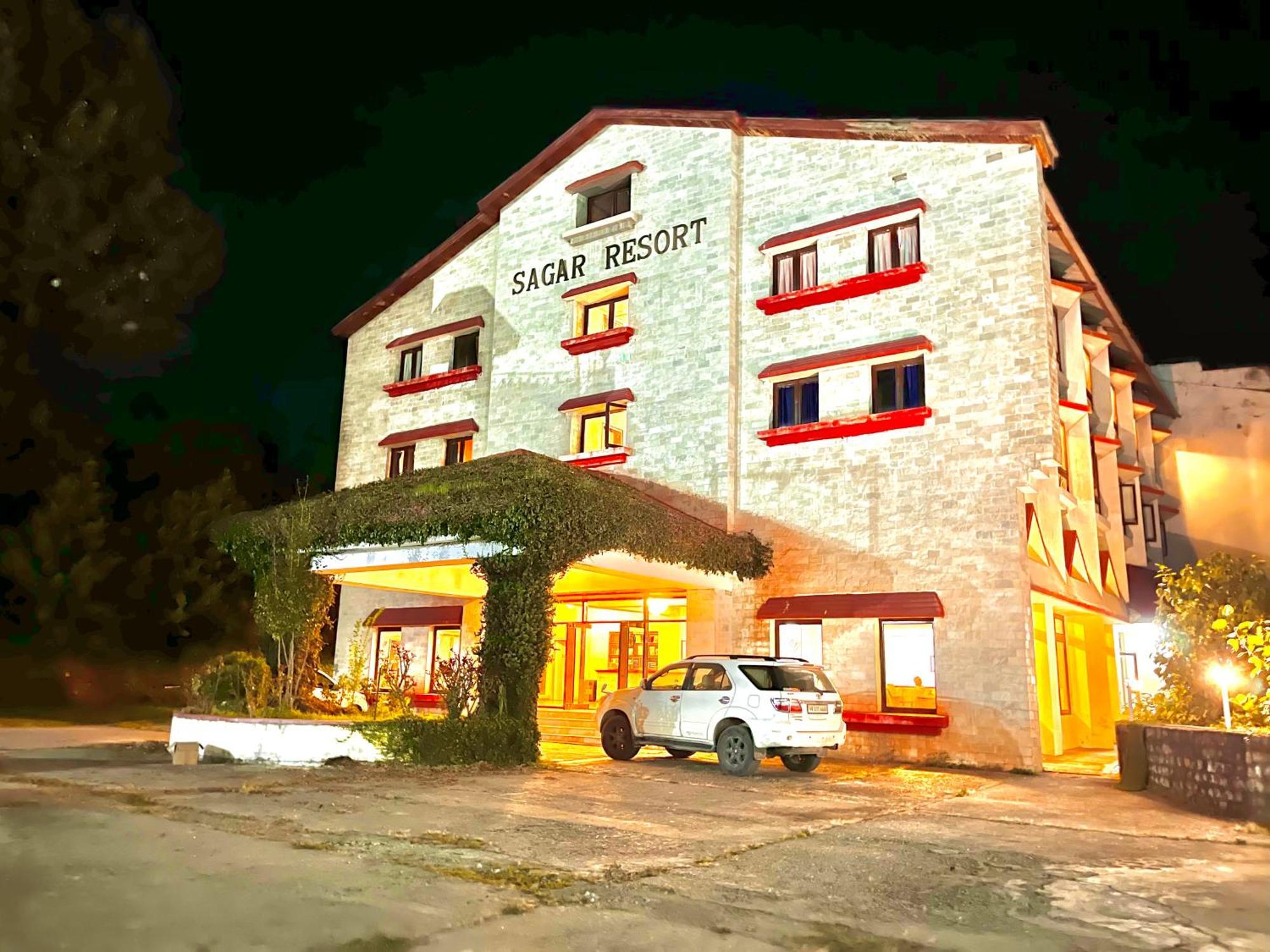 Sagar Resort !! Mountain View ! Luxury Stay ! Family Resort ! Private Parking ! Near Mall Road Manali  Luaran gambar
