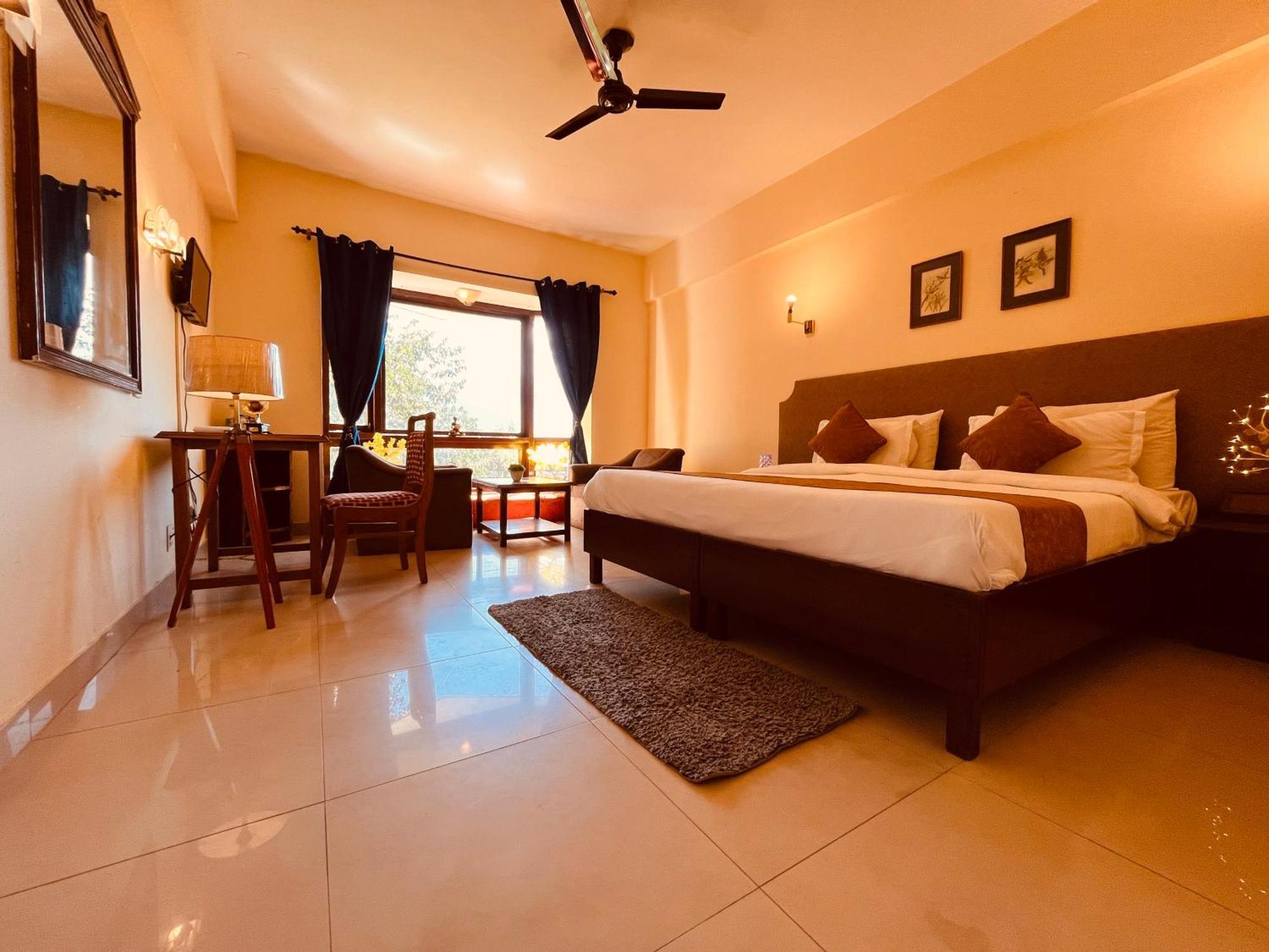 Sagar Resort !! Mountain View ! Luxury Stay ! Family Resort ! Private Parking ! Near Mall Road Manali  Luaran gambar