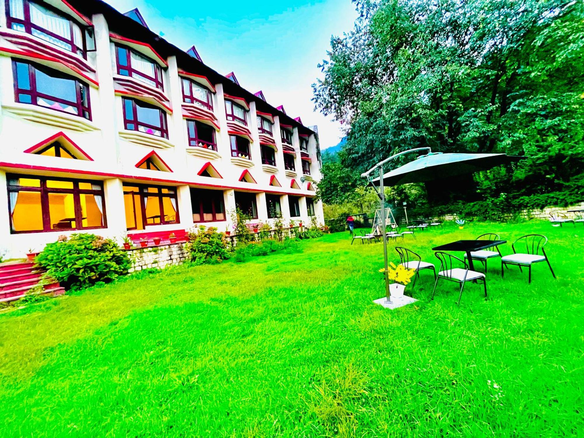 Sagar Resort !! Mountain View ! Luxury Stay ! Family Resort ! Private Parking ! Near Mall Road Manali  Luaran gambar